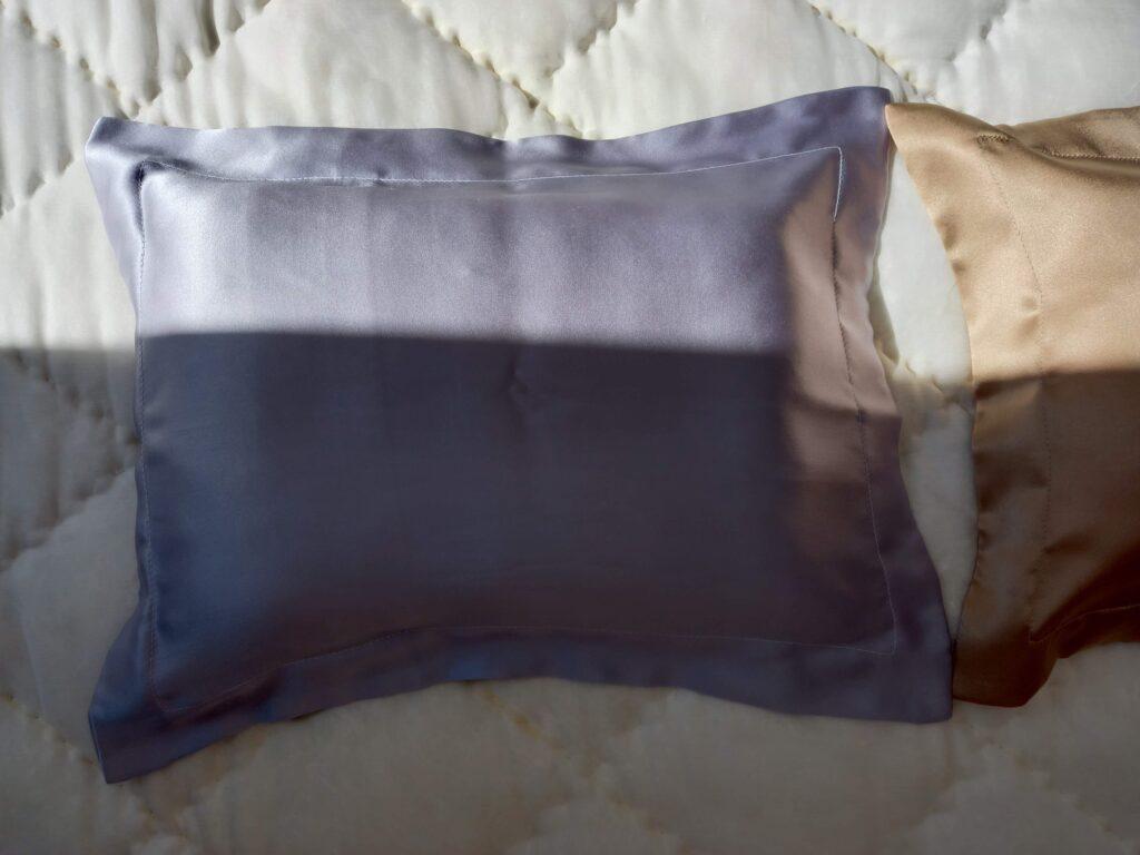 6 lợi ích nên ngủ với vỏ gối lụa tơ tằm Legend Silk Bảo Lộc
